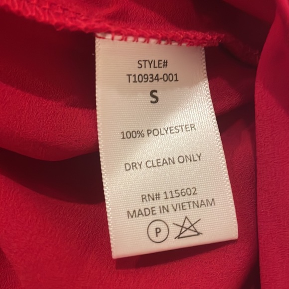 “All in Favor” Blouse - Picture 3 of 6